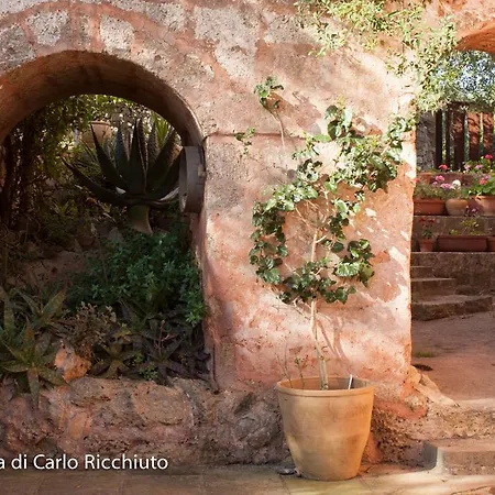 Masseria Moresano Bed & Breakfast *